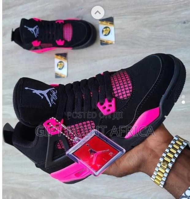 Air Jordan 4 Ladies Sneakers - thumbnail 3