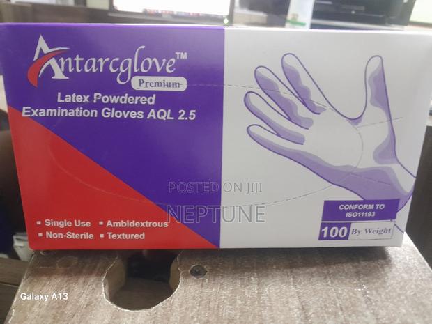 Latex Powdered Glove Medium - main view