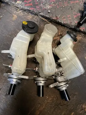 Probox 2015 Master Cylinder