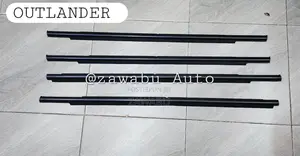 Outlander 10- Weather Strips Black