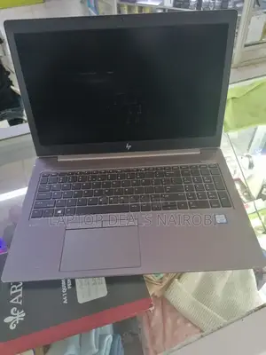 Laptop HP ZBook 15u G5 8GB Intel Core I5 SSD 512GB