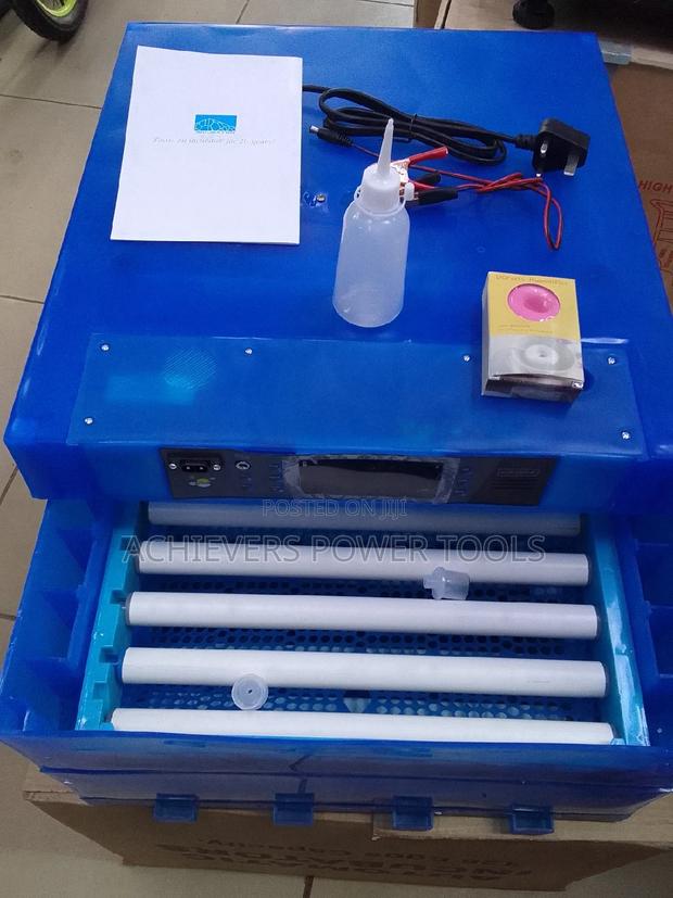 Incubator Machine of 128eggs - main view