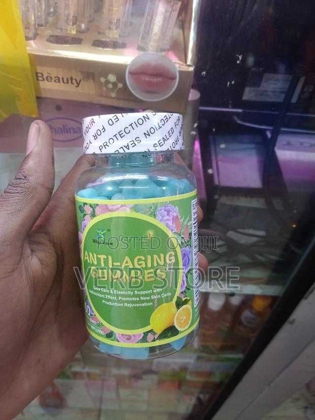 Daynee Anti Aging Gummies - main view