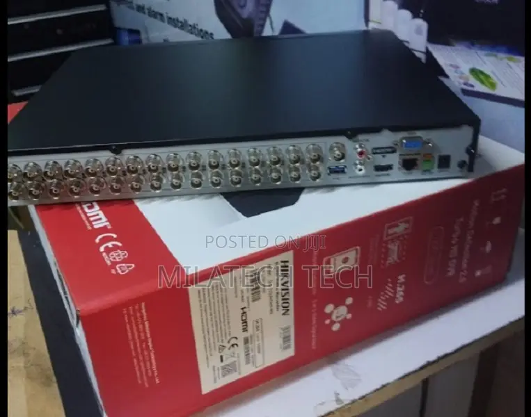 Hikvision 32 Channels DVR Ds-7232hghi- DVR 7200S