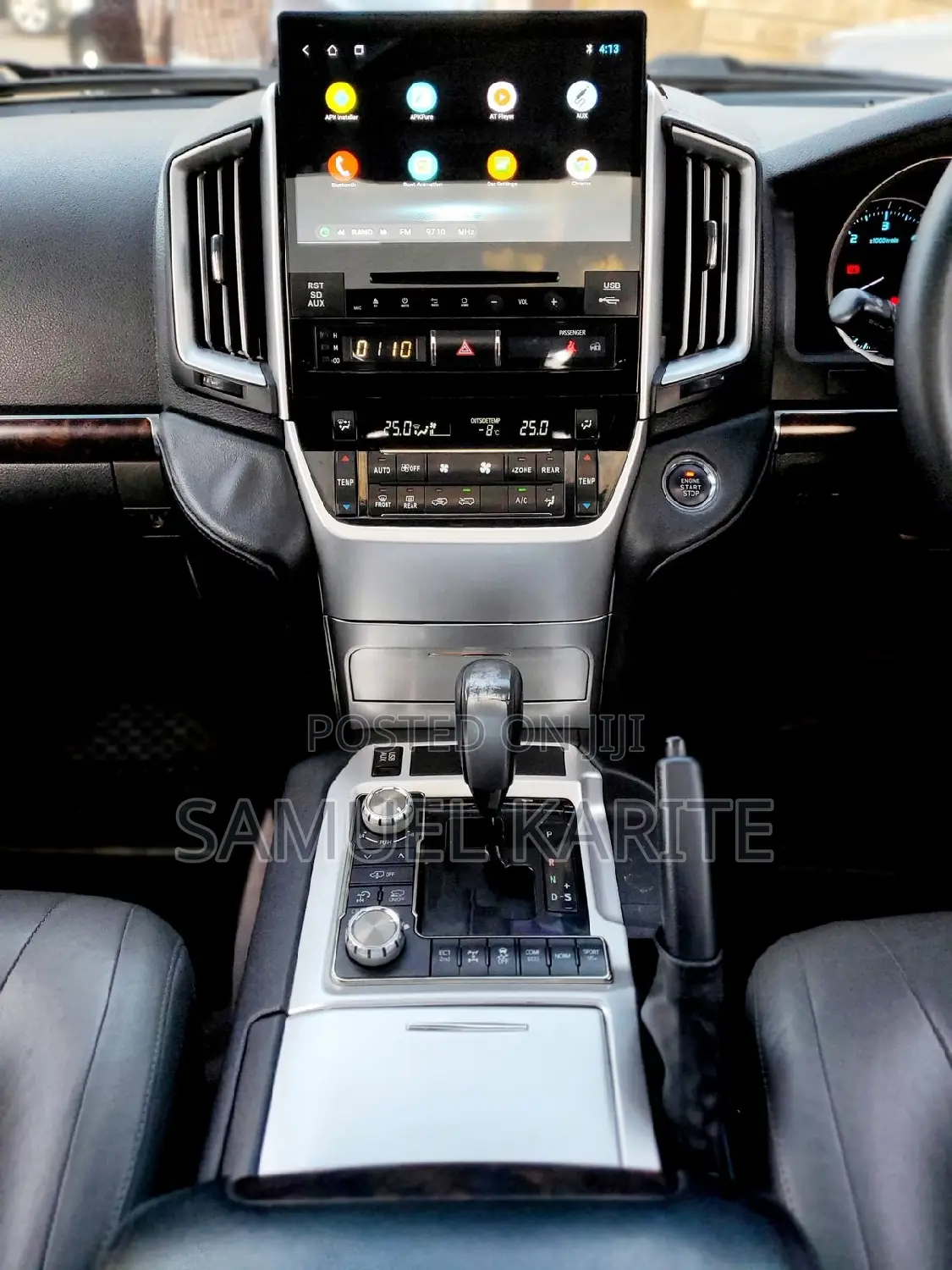 Toyota Land Cruiser 2010 Black