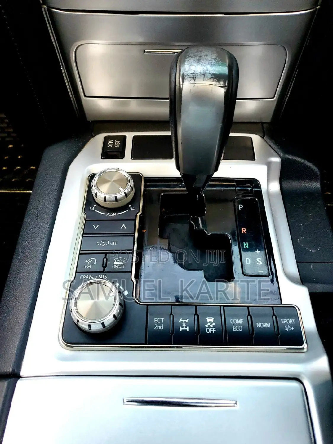 Toyota Land Cruiser 2010 Black