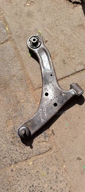 Suzuki Escudo Solomon Ex-Japan Front Arms Now Available.