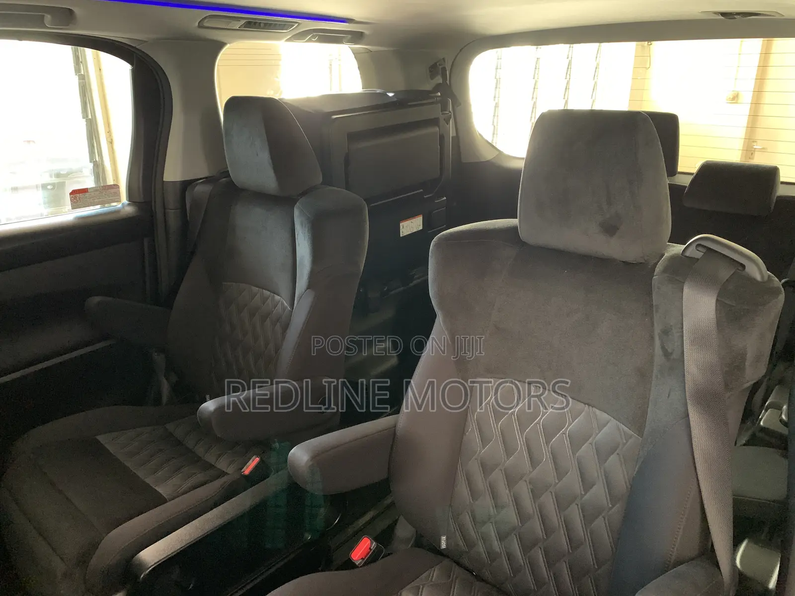 Toyota Alphard 2018 Black
