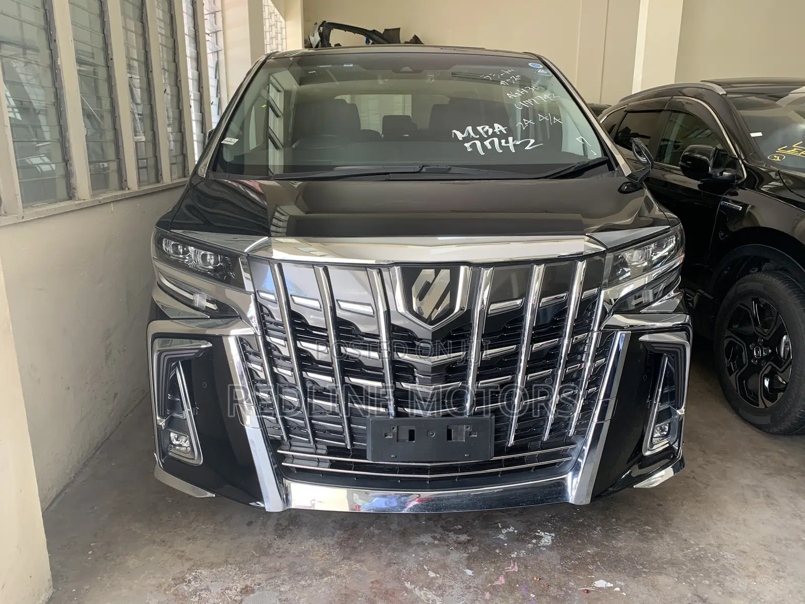 Toyota Alphard 2018 Black