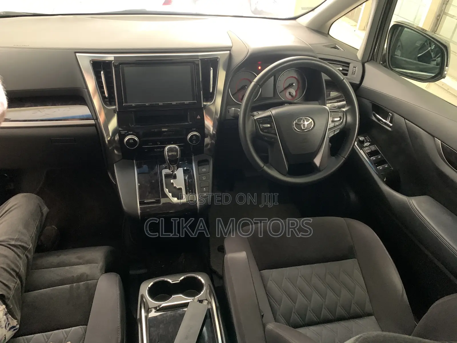 Toyota Alphard 2018 Black