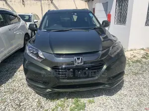 Honda Vezel 1.5 Hybrid 4WD 2017 Green