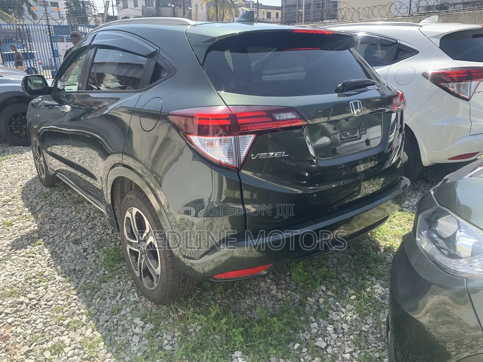 Honda Vezel 1.5 Hybrid 4WD 2017 Green