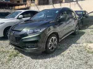 Honda Vezel 1.5 Hybrid 4WD 2017 Green
