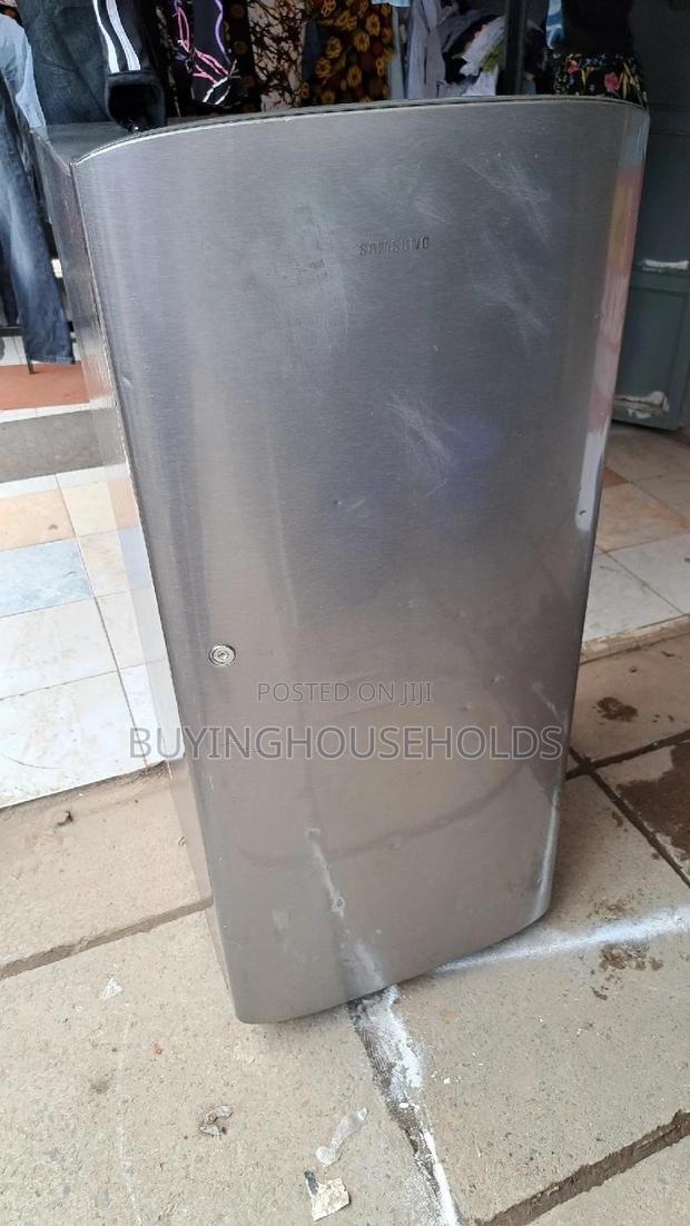 Samsung 192L Fridge - main view