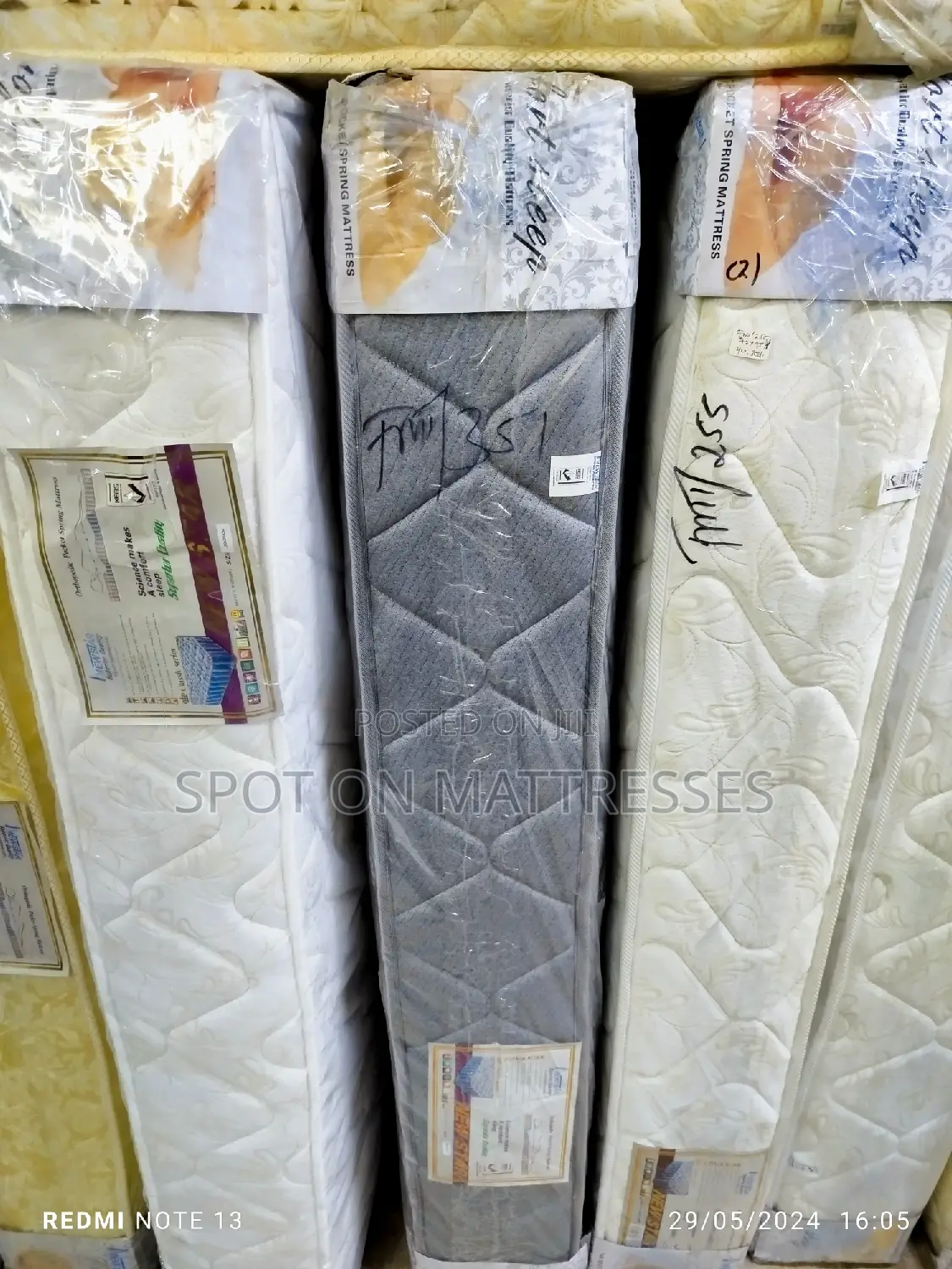 Readily Available! 180*200cm Pocket Spring Mattresses.