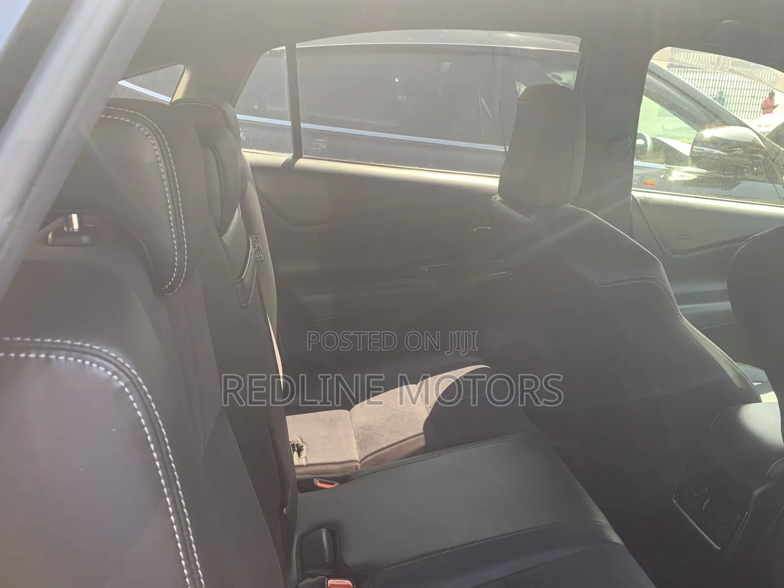 Toyota Harrier 2.5 Hybrid 4WD 2017 Purple