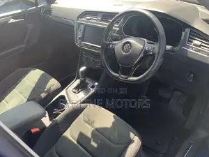 Volkswagen Tiguan 2017 Blue
