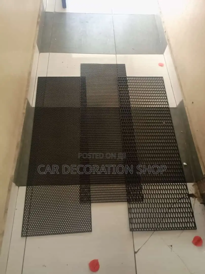 Metallic or Plastic Front Grill Decoration Mesh