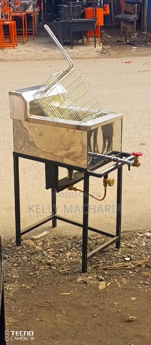 Single Commercial Gas  Fryers - thumbnail 8