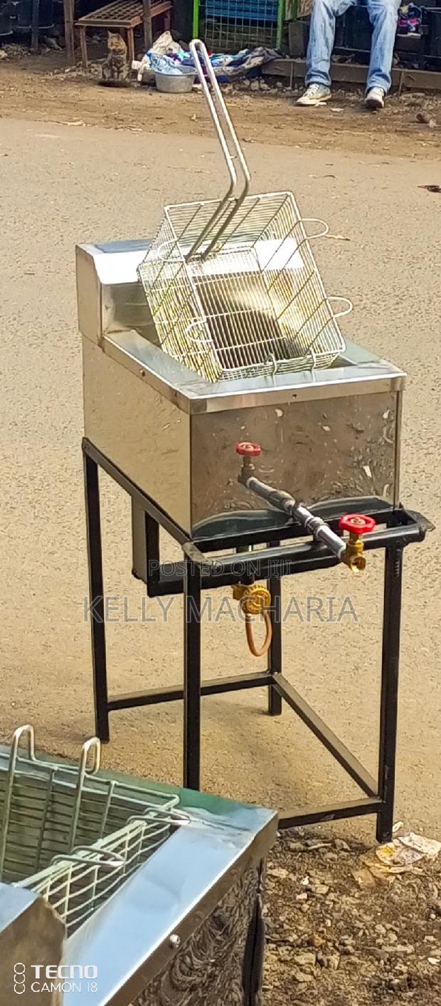 Single Commercial Gas  Fryers - thumbnail 12