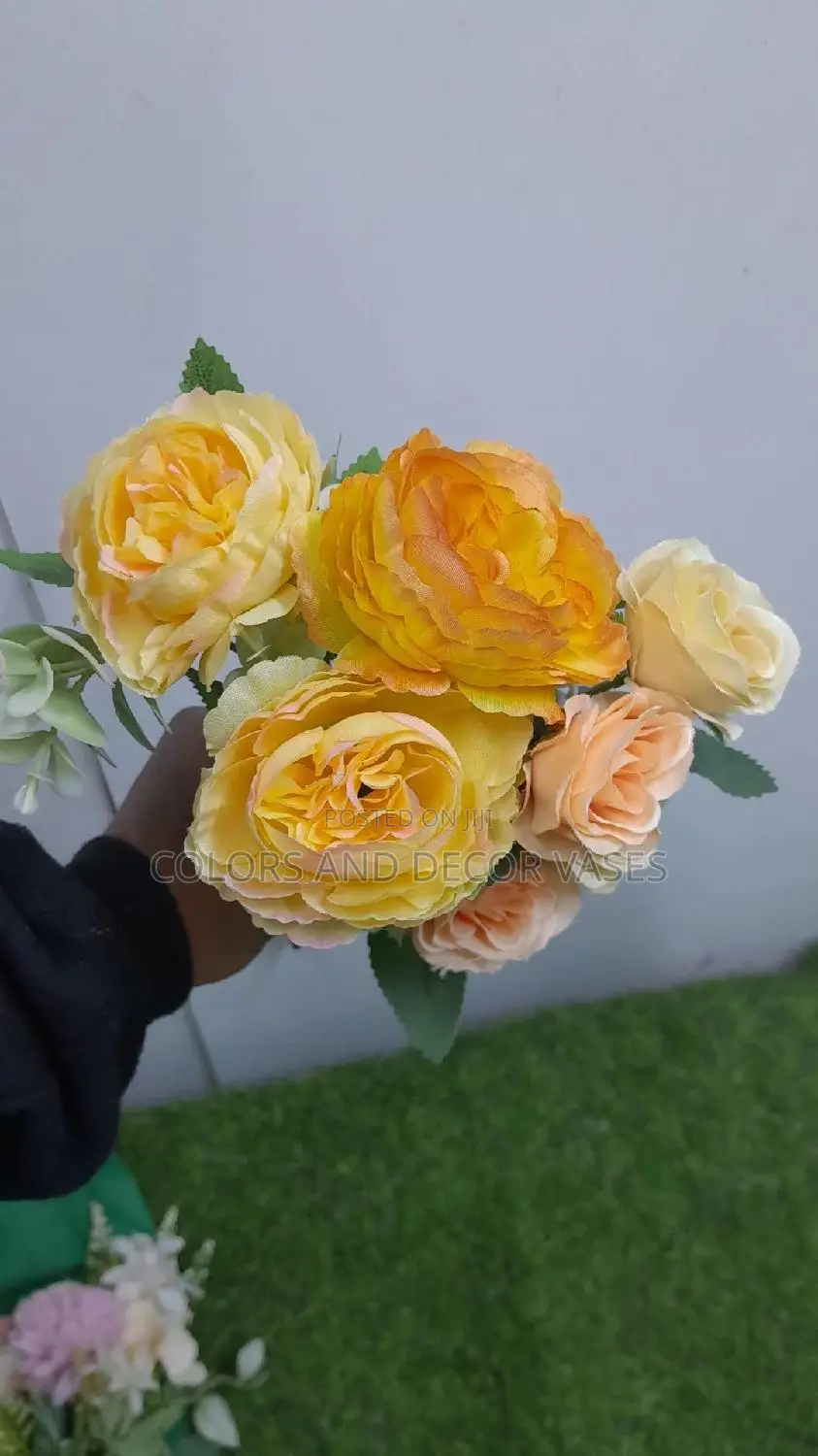 Flowers Cream Yellow