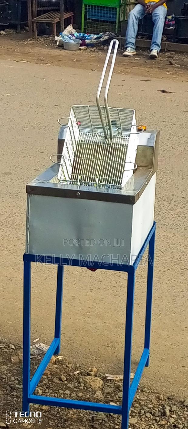 Commercial Single Chips Fryers - thumbnail 10