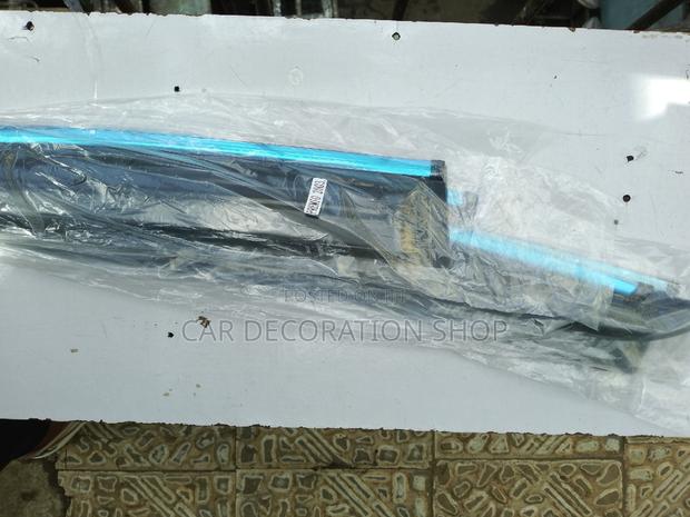 Toyota Premio 2003 Replacement Windbreakers
