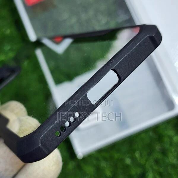 Shock Proof Clear Protective Back Case for Vivo V30 Pro - thumbnail 2