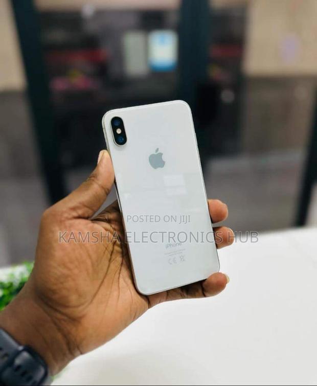 Apple iPhone X 64 GB Black - thumbnail 2