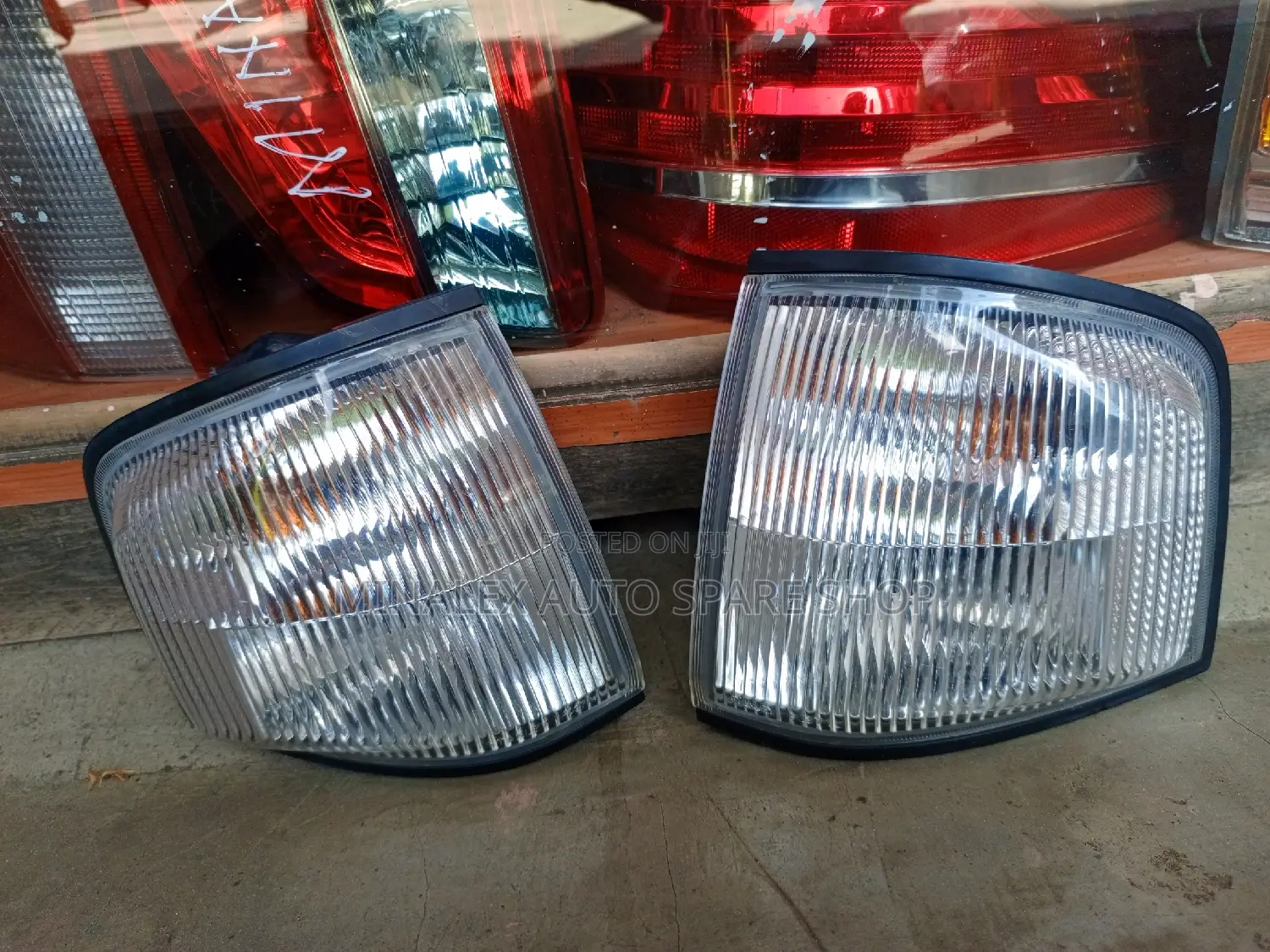 Cornerlights/Clearance Lights Bongo Van