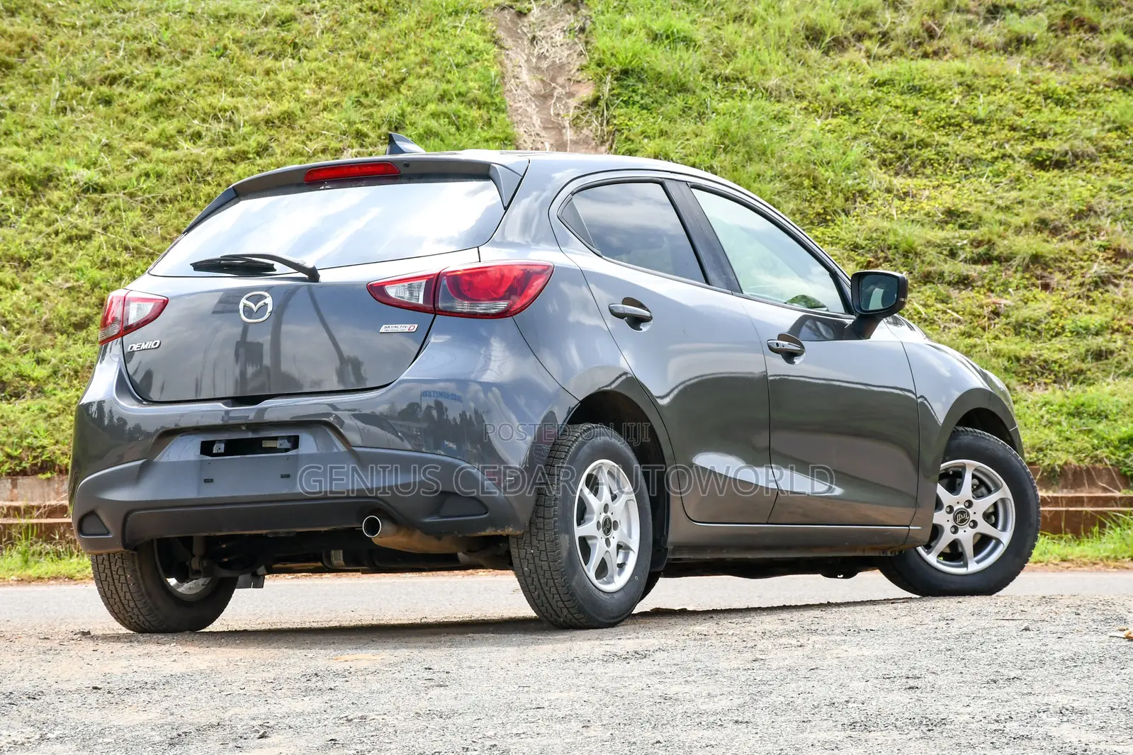 Mazda Demio 2017 Gray