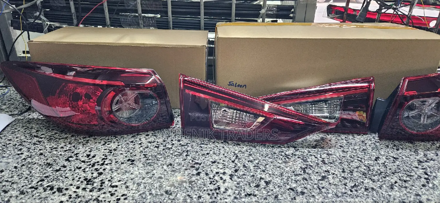 Mazda Axella Saloon Back Light