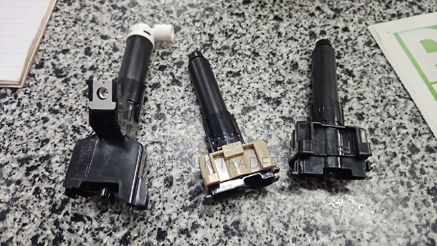 Prado 150 Headlamp Nozzle