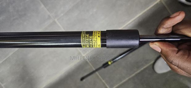 Harrier 2015 Manual Boot Shocks - thumbnail 3