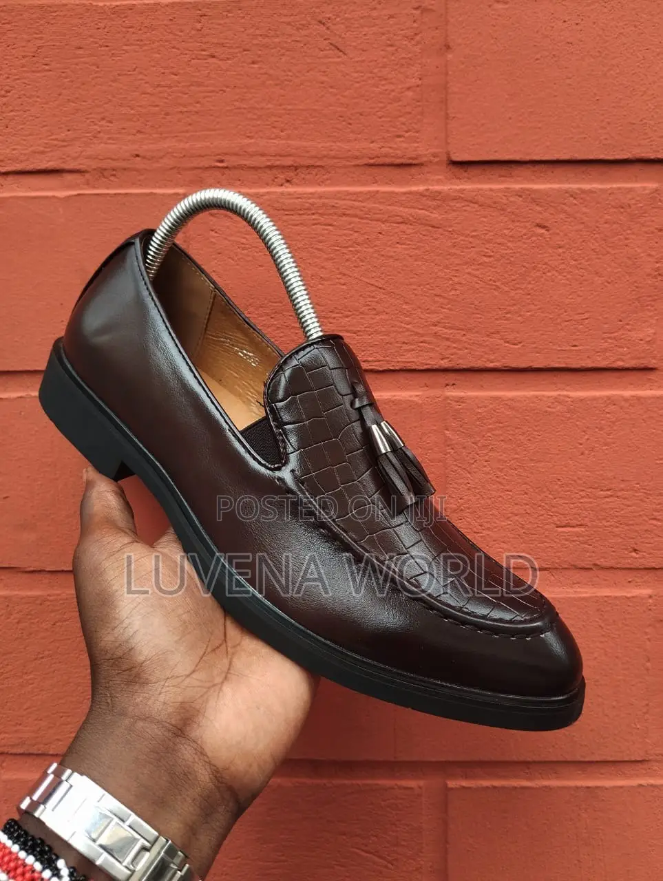 Mocassins Officials