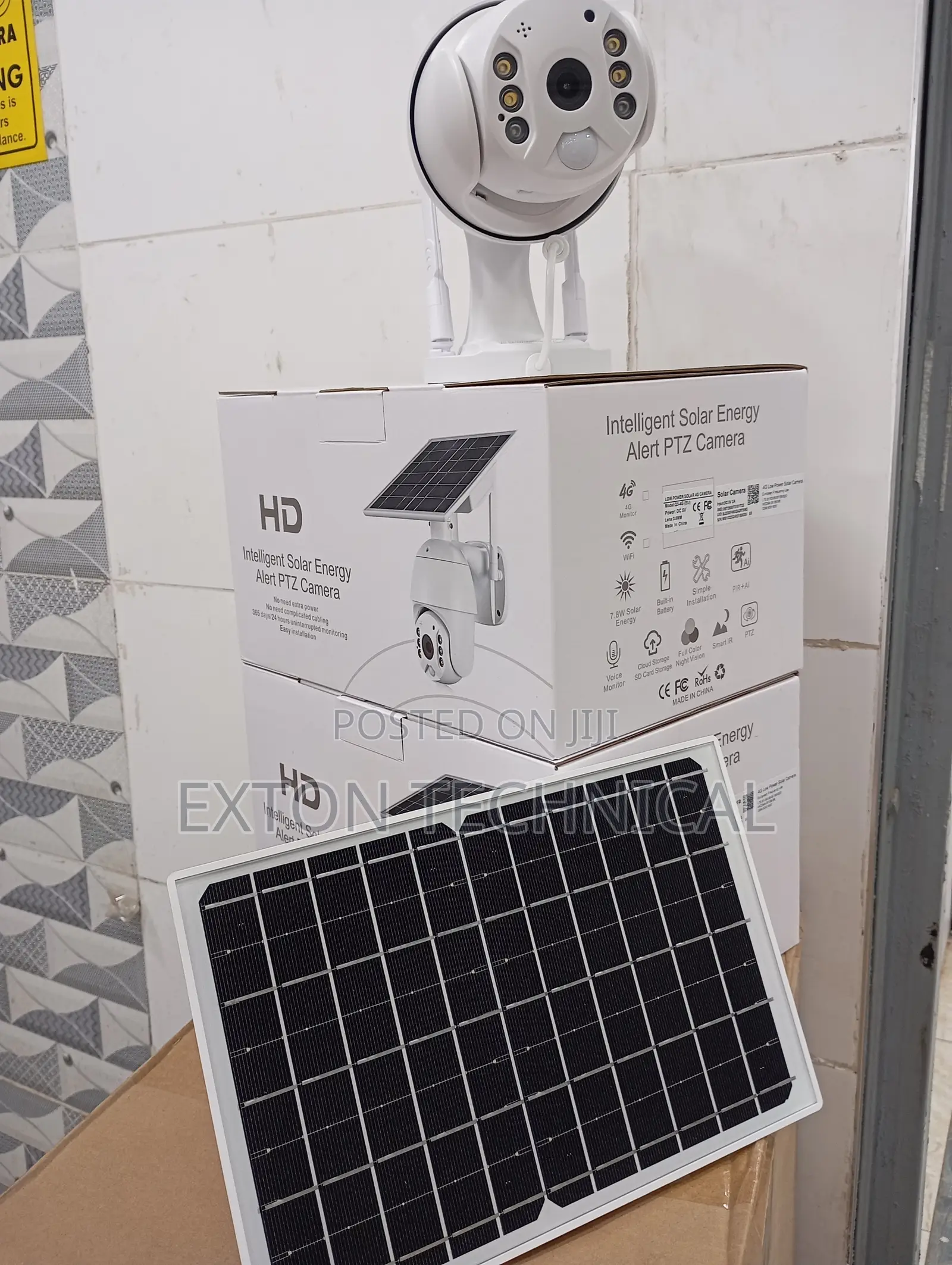 Ubox CCTV Wifi Solar Camera With Ir and Full Color