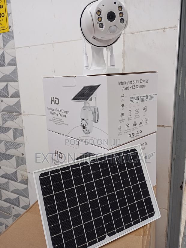 Ubox CCTV Wifi Solar Camera With Ir and Full Color