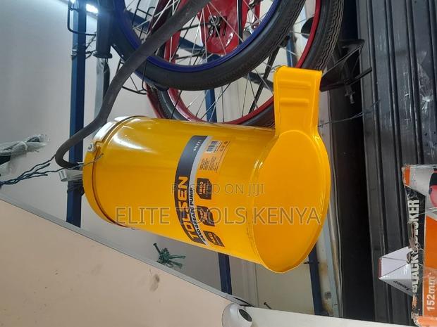 Tolsen Hand Grease Pump 16kg - main view