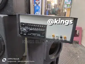 Car Radio Amplifier With Toraidal 30.0.30
