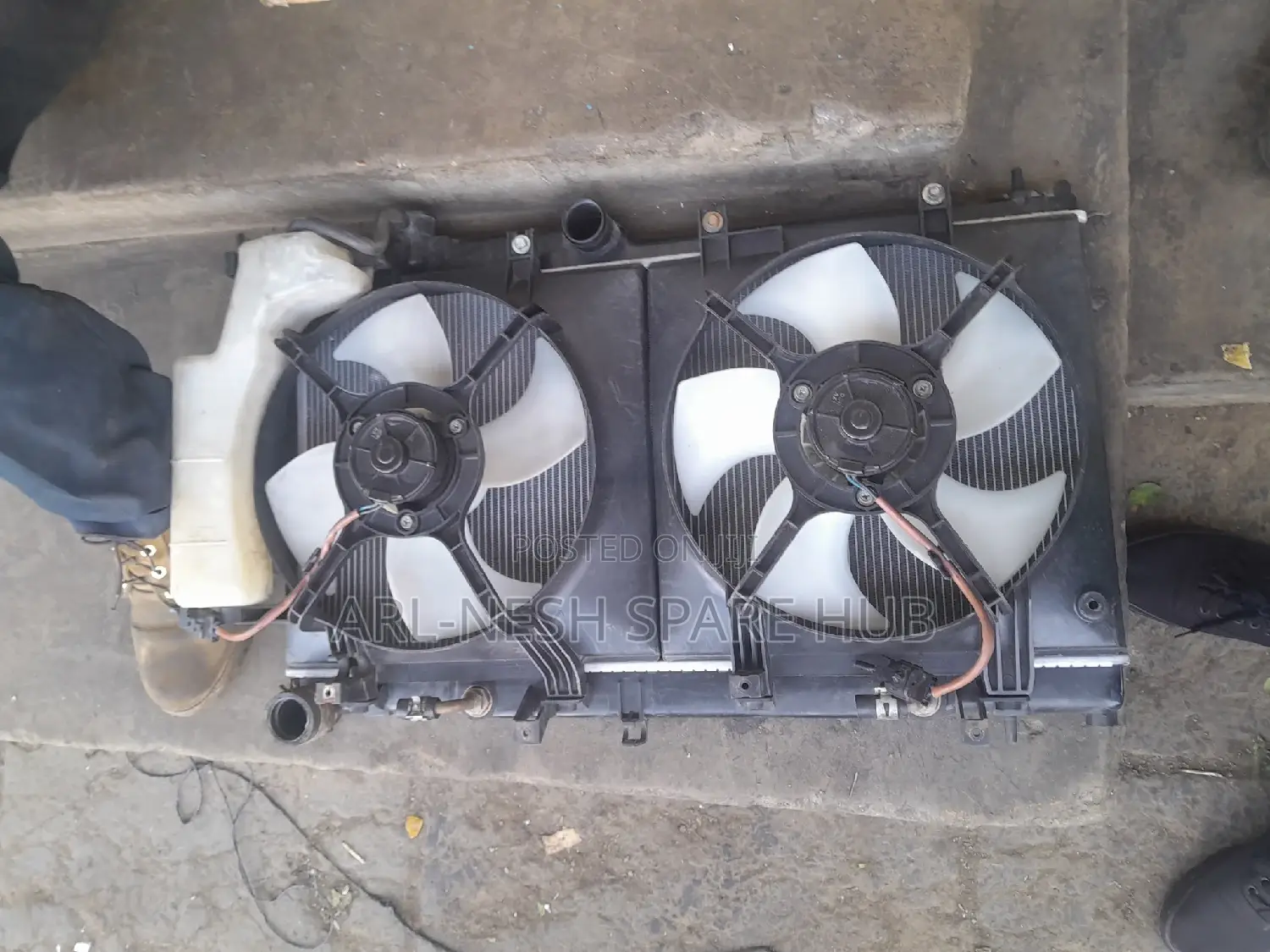 Subaru Legacy Bp Non Turbo Complete Radiator