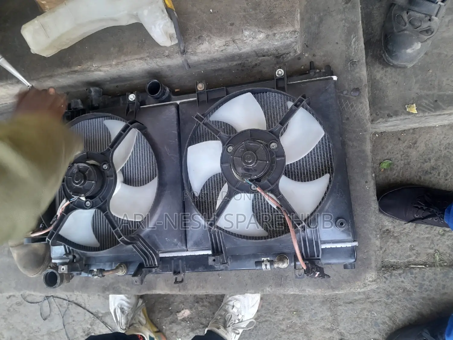 Subaru Legacy Bp Non Turbo Complete Radiator