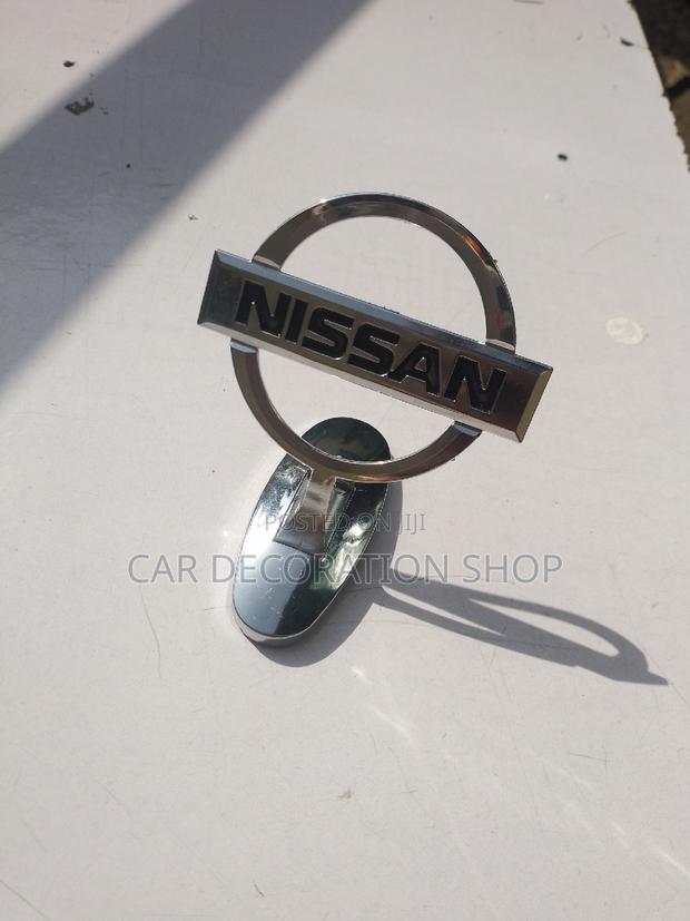 Nissan Bonnet Decoration Nissan Logo - main view