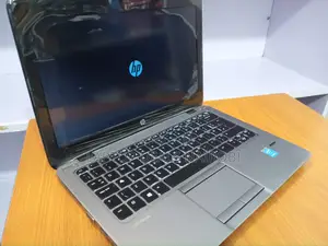 Laptop HP EliteBook 820 G2 4GB Intel Core I7 HDD 500GB