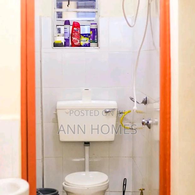 One Bedroom South B - thumbnail 5