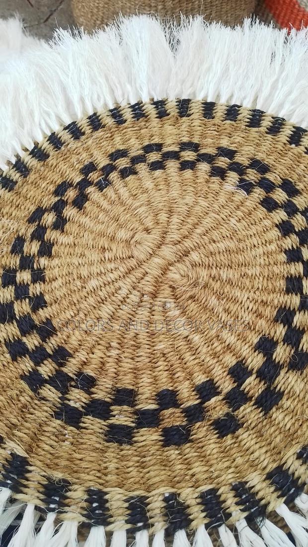 Table Mats Black and White Pattern - main view