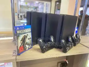 Chipped Ps4 Slim With 10games Available.