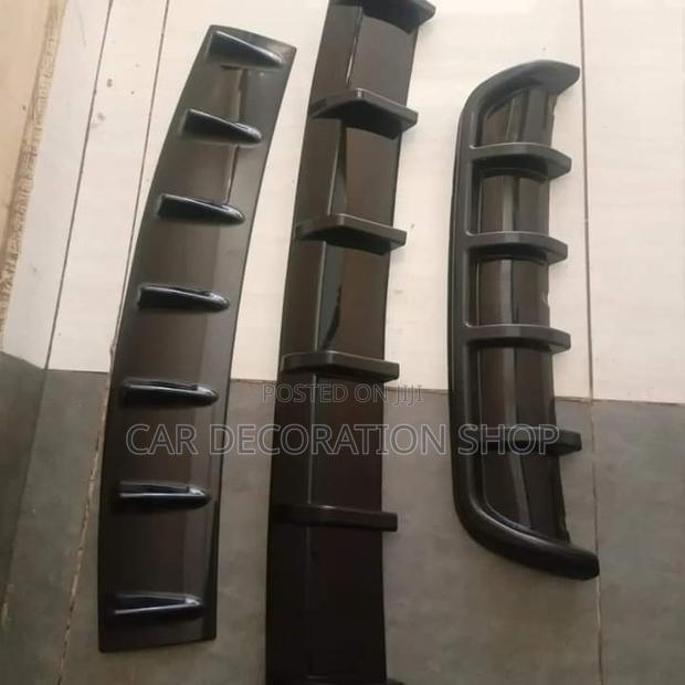 Different Sizes Rear Bumper Shark Diffuser