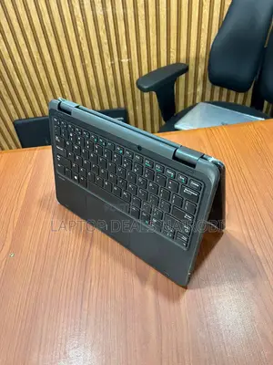 Laptop Dell Latitude 3189 8GB Intel Celeron SSD 128GB