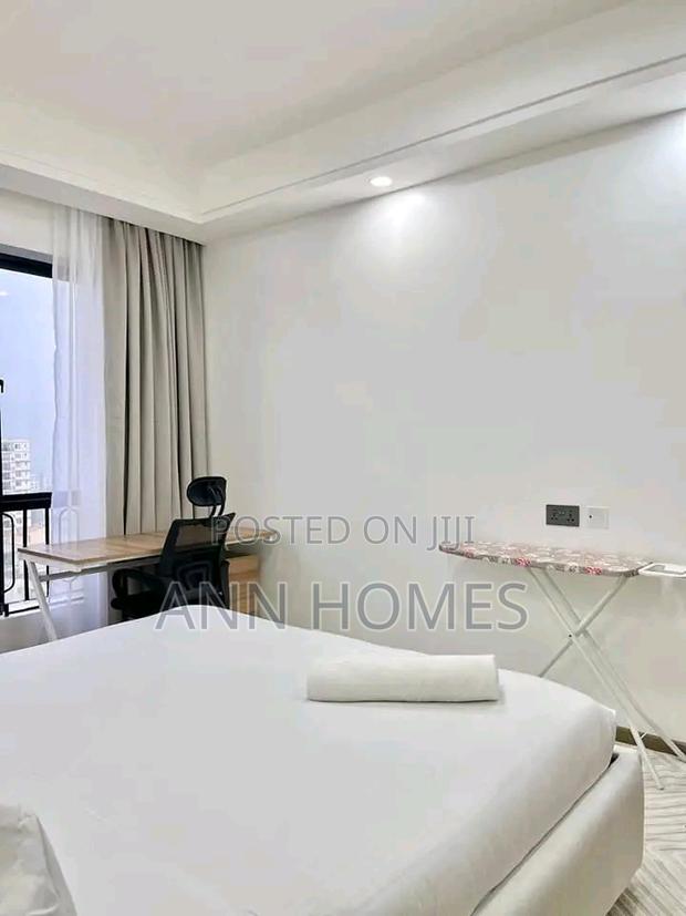 South B Airbnb Solace Park - thumbnail 3