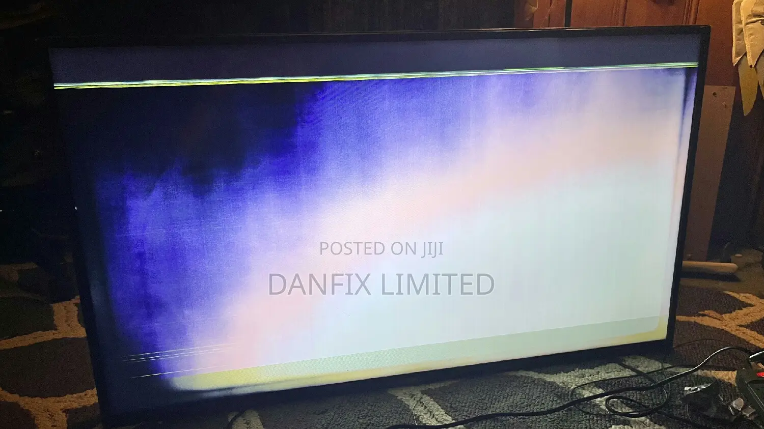 TV Screen Repair Services (And a Warranty
